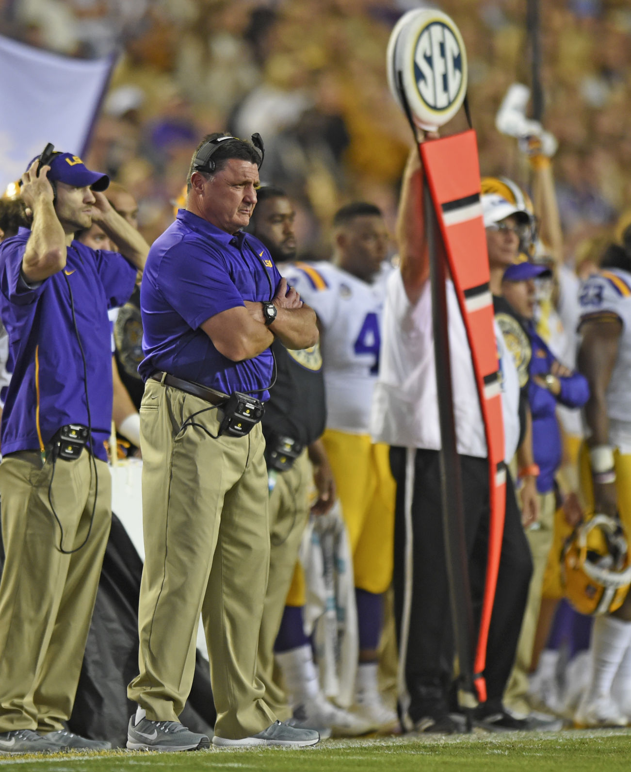 lsualabamafootball.110418_1062